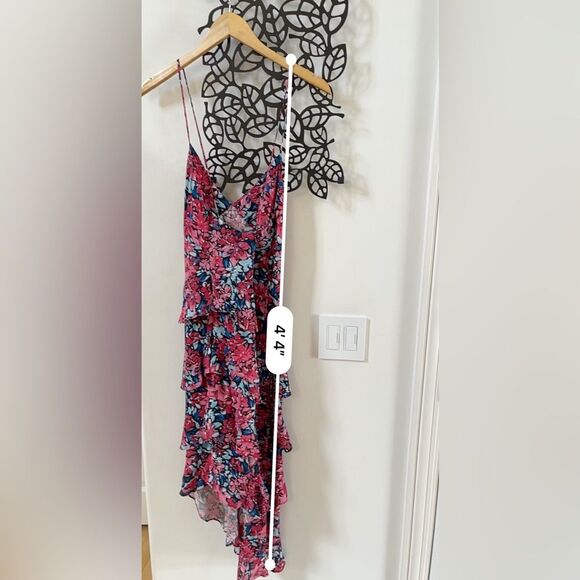 Elliatt Byron Asymmetrical Hem Midi Floral Dress in Multi Pink L - Picture 14 of 14